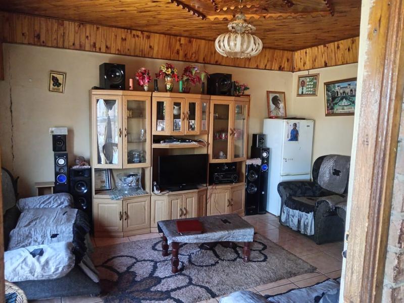 3 Bedroom Property for Sale in Thabong Free State